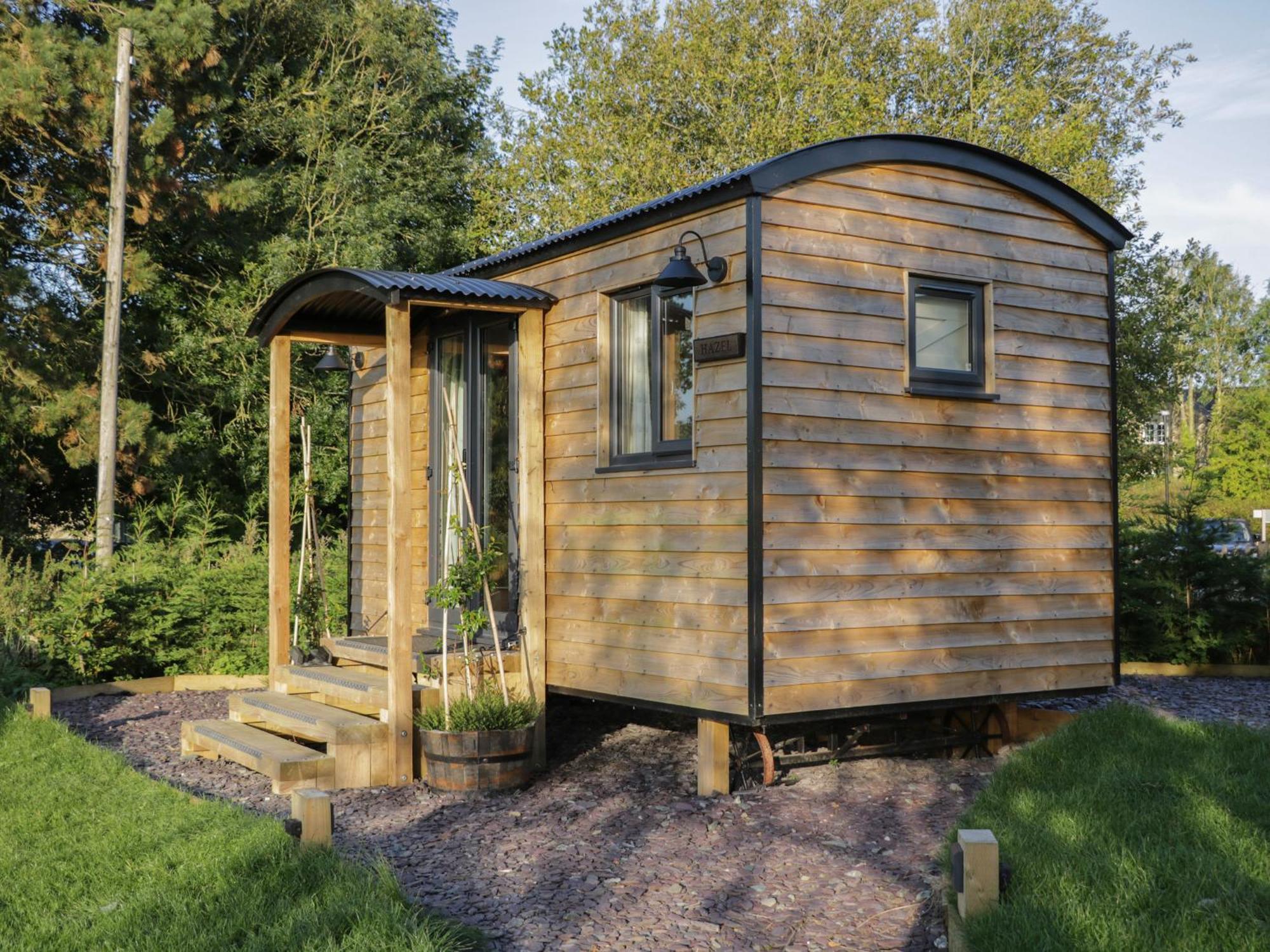 Hazel Villa Cirencester Bagian luar foto